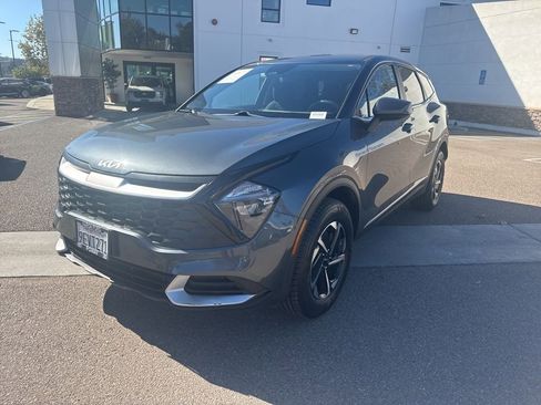 Used 2023 Kia Sportage LX AWD/4WD image 14