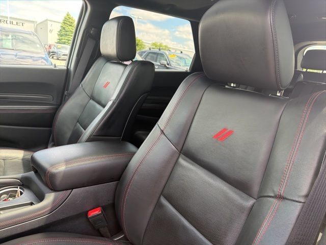 Used 2025 Dodge Durango GT AWD/4WD image 16
