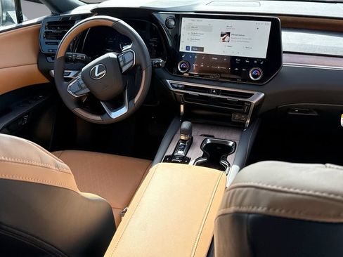 Used 2026 Lexus RX 350 Premium Plus w/ Convenience Package FWD image 19