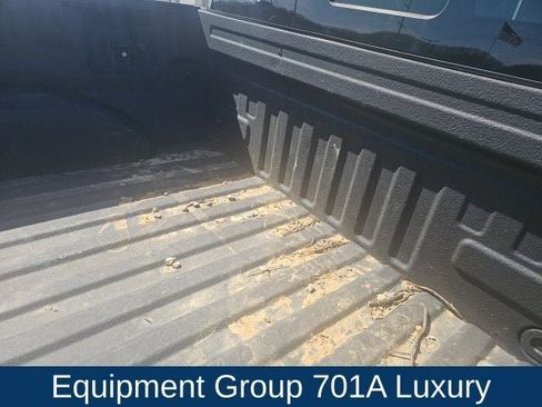 Used 2018 Ford F150 Platinum w/ Equipment Group 701A Luxury image 11