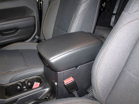 New 2026 Jeep Wrangler Sport S image 20