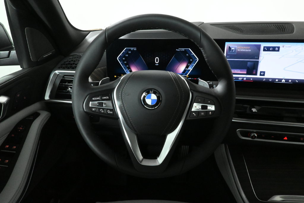 Used 2026 BMW X5 xDrive40i w/ Premium Package AWD/4WD image 18