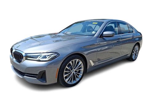 Used 2023 BMW 530i xDrive w/ Convenience Package AWD/4WD image 3