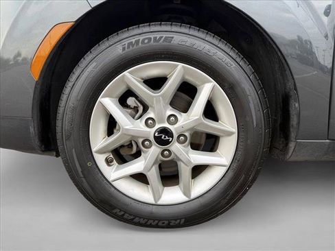 Used 2024 Kia Soul LX w/ Option Group 015 image 22