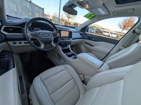 Used 2022 GMC Acadia Denali image 7