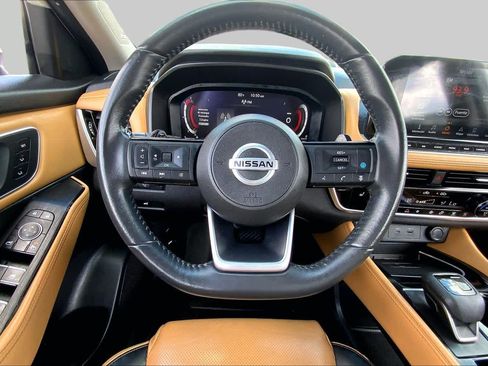 Used 2021 Nissan Rogue Platinum FWD image 6