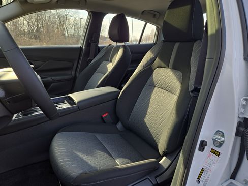 New 2026 Nissan Sentra SV w/ SV Convenience Package image 10