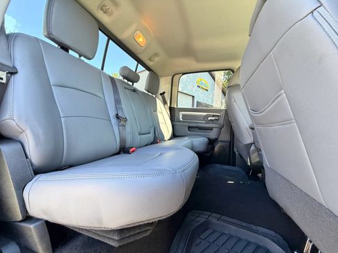 Used 2019 RAM 1500 Big Horn RWD image 26