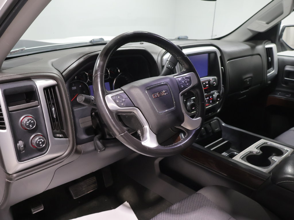 Used 2015 GMC Sierra 1500 SLE w/ Carbon-22 Edition AWD/4WD image 17