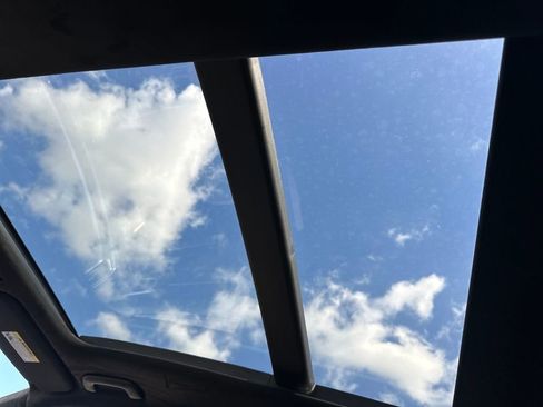 New 2025 Kia Sorento SX Prestige w/ Olive Brown Leather Package image 40