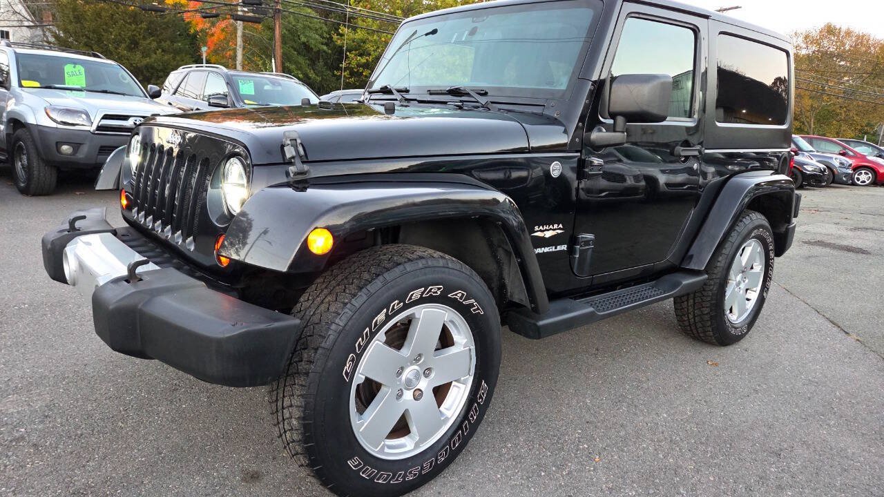 Used 2012 Jeep Wrangler Sahara w/ Dual Top Group AWD/4WD image 6