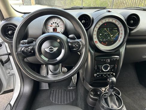 Used 2013 MINI Cooper Paceman S image 11
