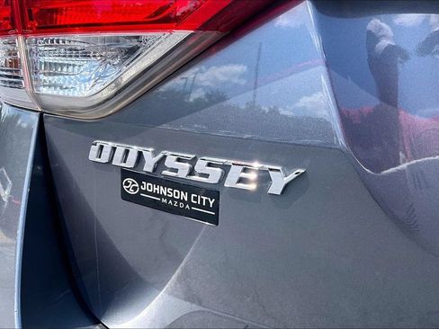 Used 2016 Honda Odyssey SE image 7
