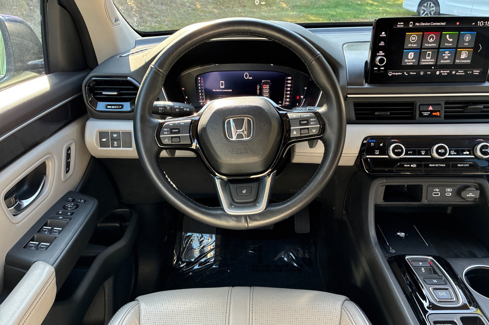 Used 2023 Honda Pilot Elite image 15