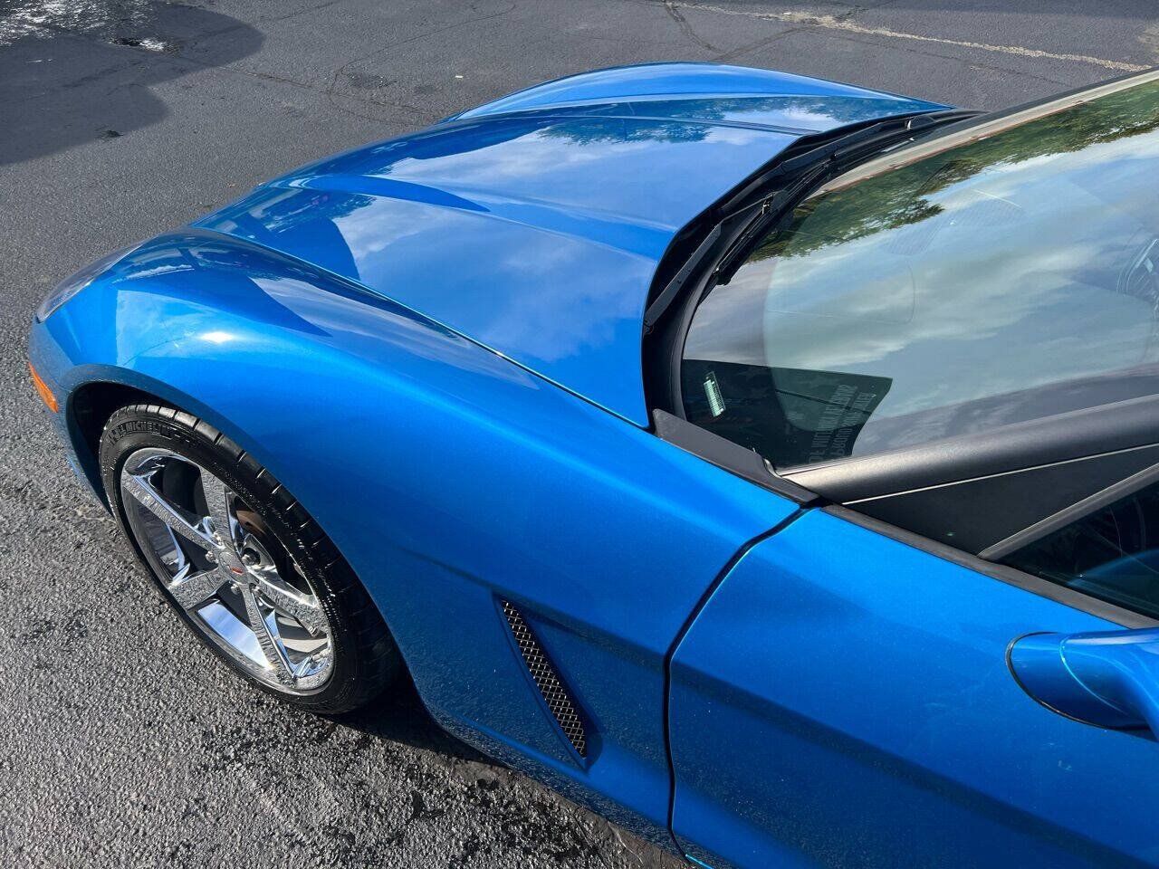 Used 2008 Chevrolet Corvette Coupe w/ Preferred Equipment Group RWD image 64