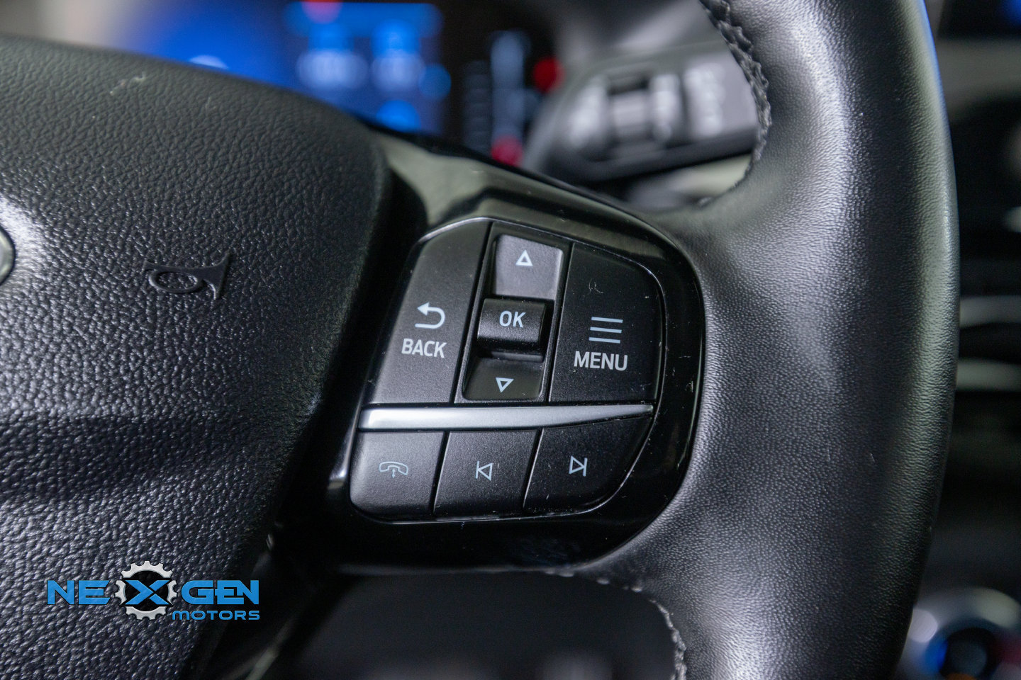 Used 2023 Ford Escape Active AWD/4WD image 16