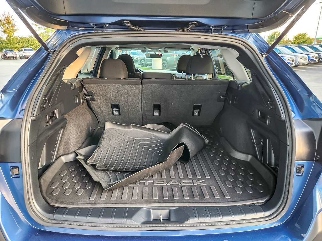 Certified 2022 Subaru Outback Premium AWD/4WD image 17