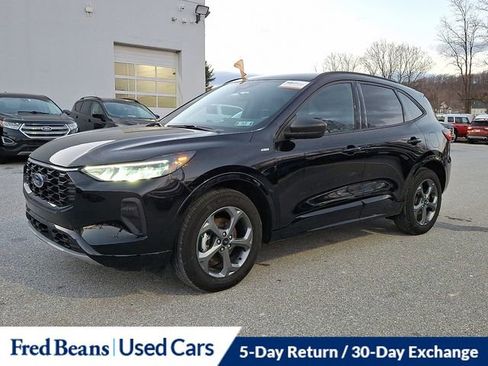 Certified 2023 Ford Escape ST-Line w/ Tech Pack #1 image 5