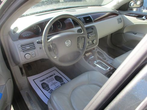 Used 2009 Buick Lucerne CXL w/ Driver Confidence Package image 11