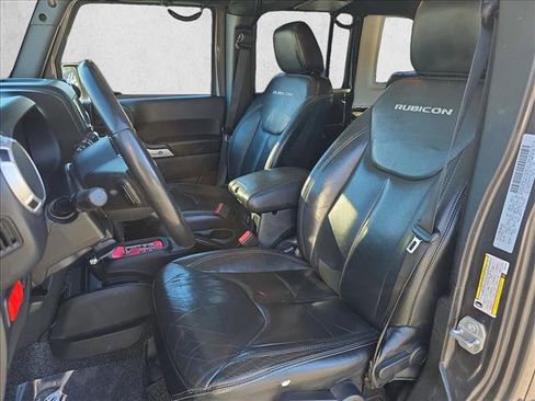 Used 2016 Jeep Wrangler Unlimited Rubicon image 15
