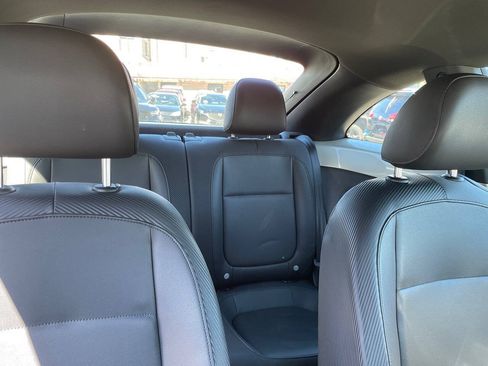 Used 2013 Volkswagen Beetle 2.5 FWD image 12
