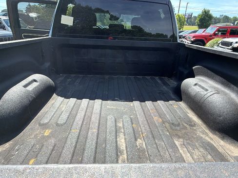 Used 2025 RAM 2500 Big Horn AWD/4WD image 13