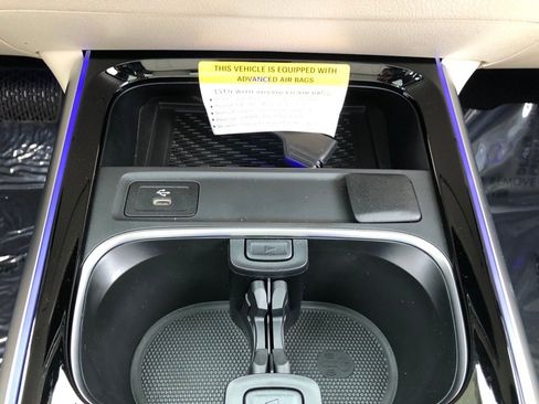 New 2026 Mercedes-Benz GLB 250 4MATIC image 30