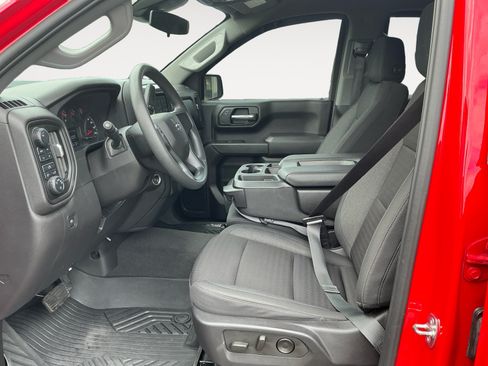 Used 2024 Chevrolet Silverado 1500 Custom Trail Boss AWD/4WD image 9