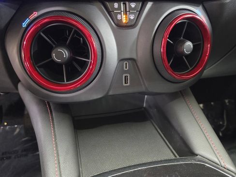 Used 2022 Chevrolet Blazer RS w/ Enhanced Convenience Package FWD image 29