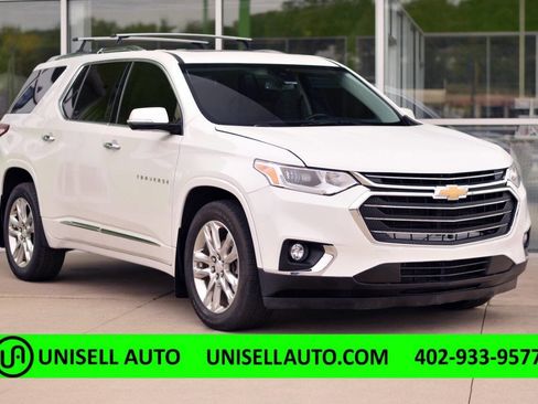 Used 2019 Chevrolet Traverse High Country w/ LPO, Floor Liner Package image 1