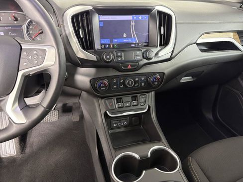 Used 2020 GMC Terrain SLE w/ Driver Convenience Package FWD image 25