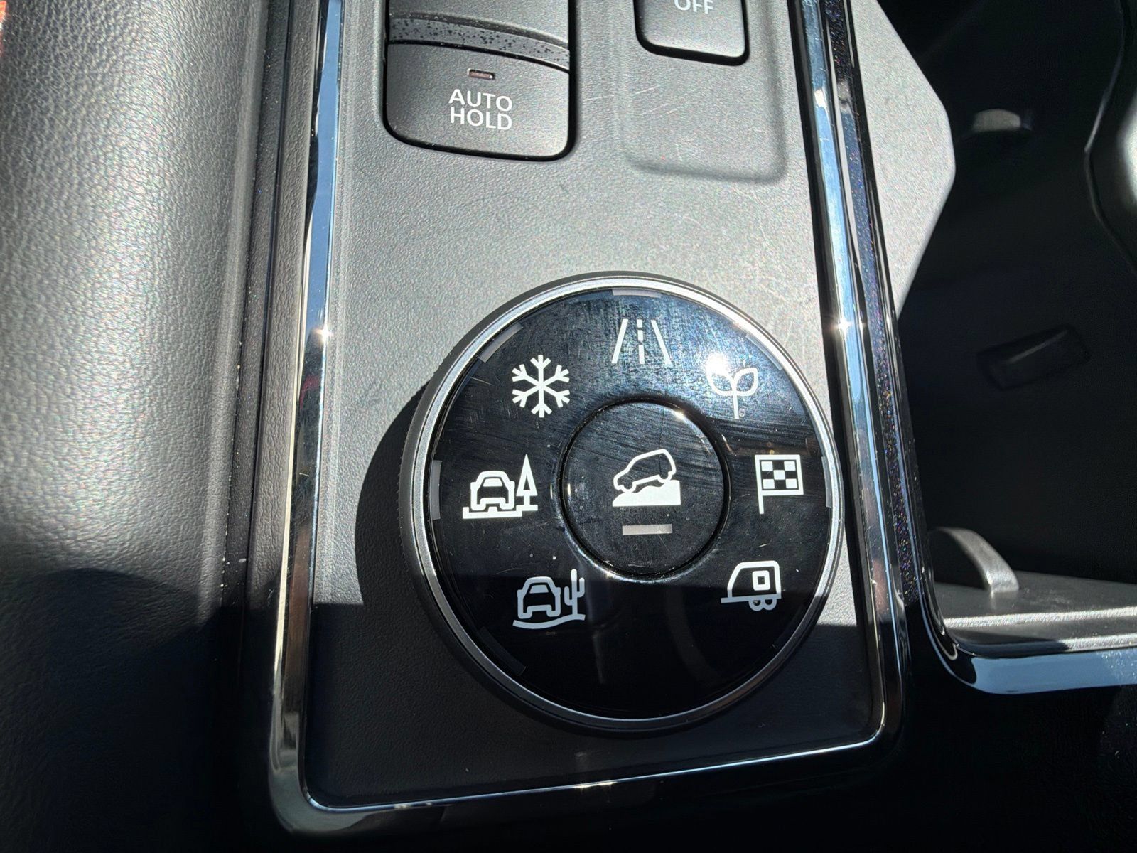 Used 2026 Nissan Pathfinder Rock Creek AWD/4WD image 31