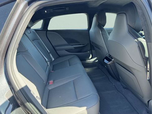 Used 2024 Lucid Air Touring AWD/4WD image 11