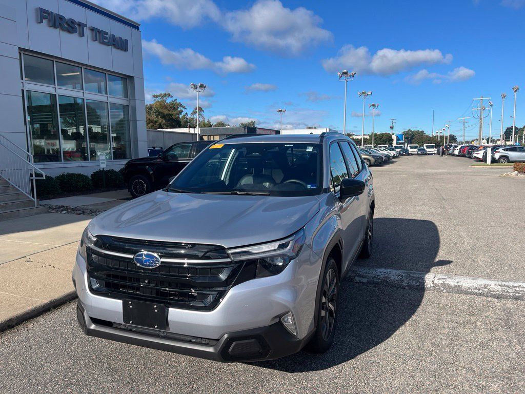 Used 2025 Subaru Forester Touring AWD/4WD image 7