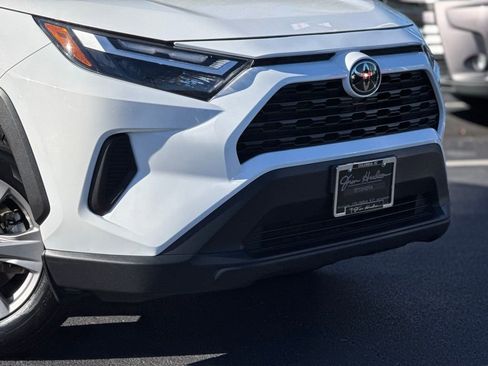 Used 2024 Toyota RAV4 XLE image 6