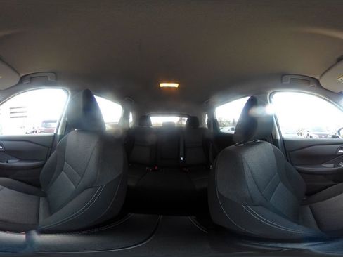 Used 2025 Nissan Rogue SV image 44