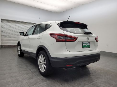 Used 2021 Nissan Rogue Sport S image 5