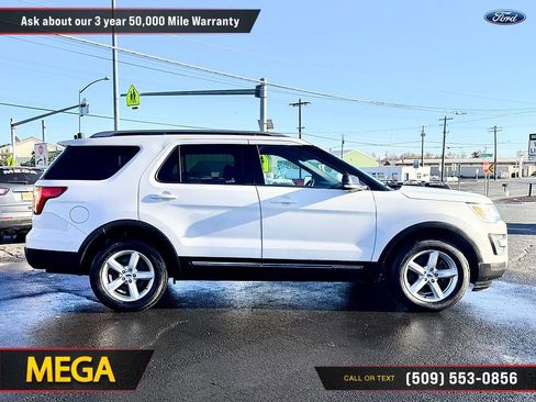 Used 2017 Ford Explorer XLT w/ Equipment Group 201A image 13