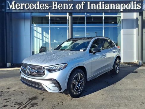 Used 2026 Mercedes-Benz GLC 300 4MATIC image 1
