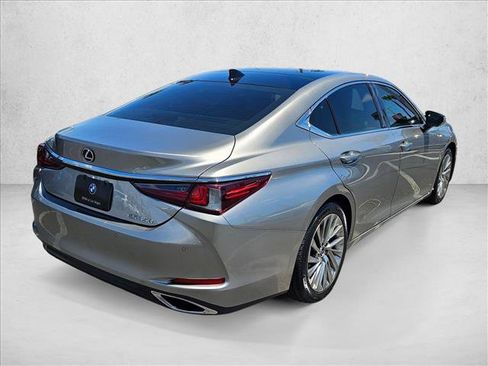 Used 2019 Lexus ES 350 w/ Accessory Package 2 FWD image 5