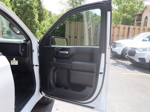 Used 2023 Chevrolet Silverado 1500 W/T w/ WT Value Package AWD/4WD image 24
