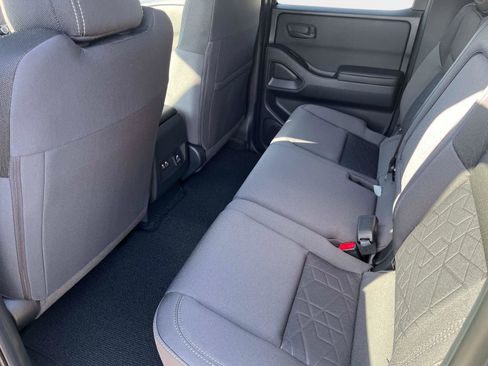 New 2026 Nissan Frontier SV image 14