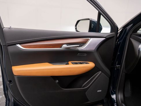 New 2026 Cadillac XT5 Premium Luxury w/ Driver Assist Package image 14