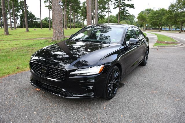 Used 2024 Volvo S60 B5 Plus w/ Climate Package AWD/4WD image 7