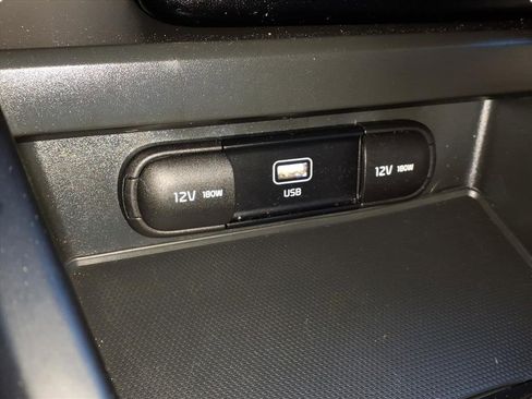 Used 2023 Kia Soul LX image 26