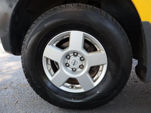 Used 2008 Nissan Xterra S w/ Supplemental Air Bag Pkg AWD/4WD image 39
