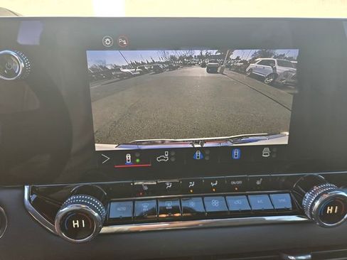 New 2026 GMC Canyon Elevation w/ Convenience Package image 12