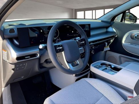 New 2026 Hyundai Ioniq 9 S image 7