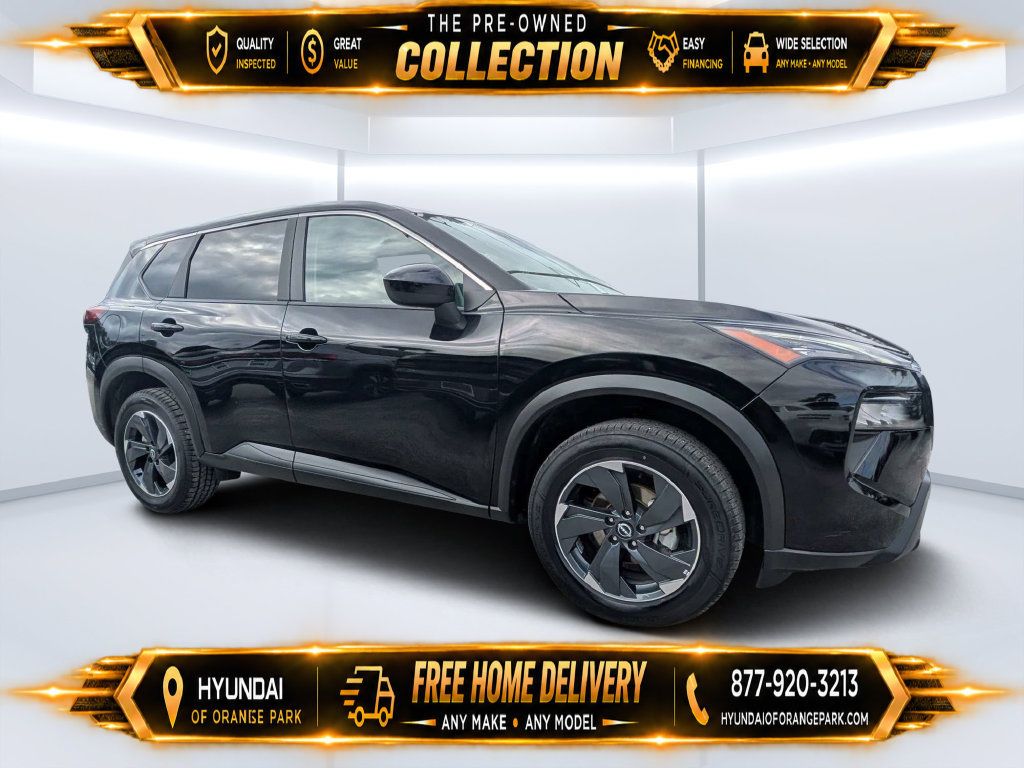 Used 2025 Nissan Rogue SV AWD/4WD image 1