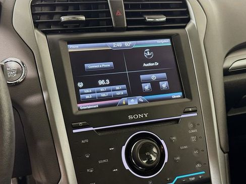 Used 2014 Ford Fusion Titanium image 16